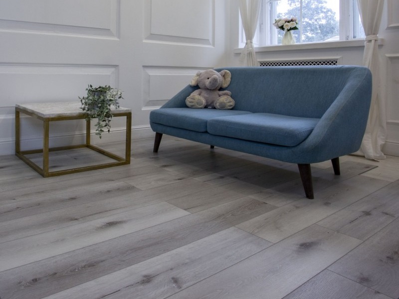 Кварцвинил Damy Floor Family T7020-2 Дуб Классический Серый